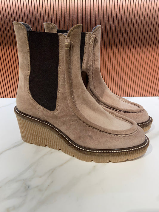 Bottines à talon compensé