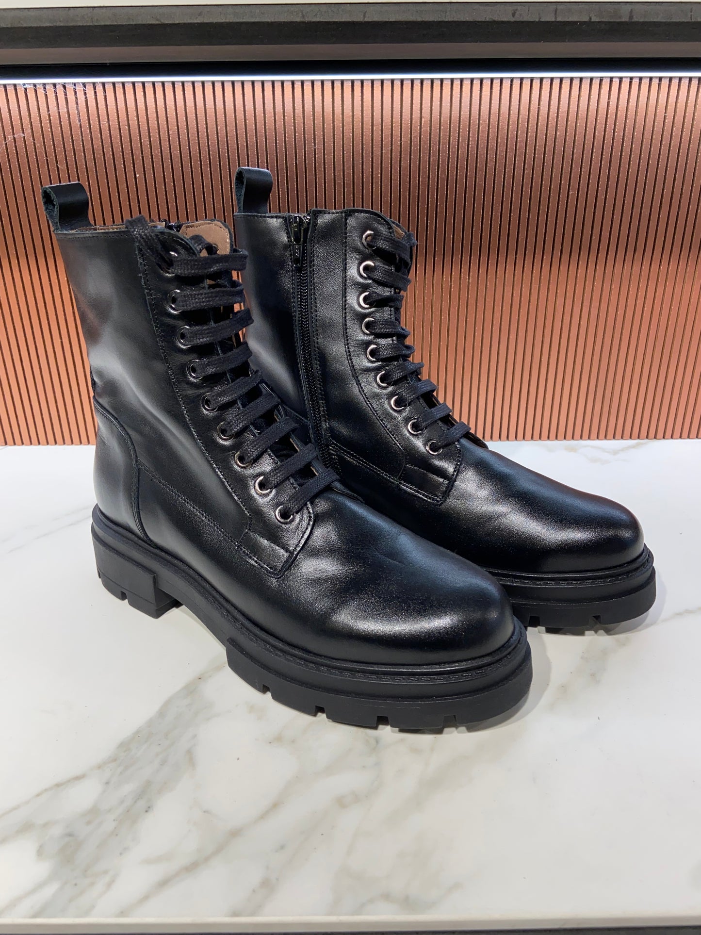 Bottines plates