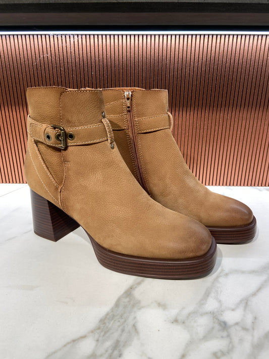 Bottines à talon