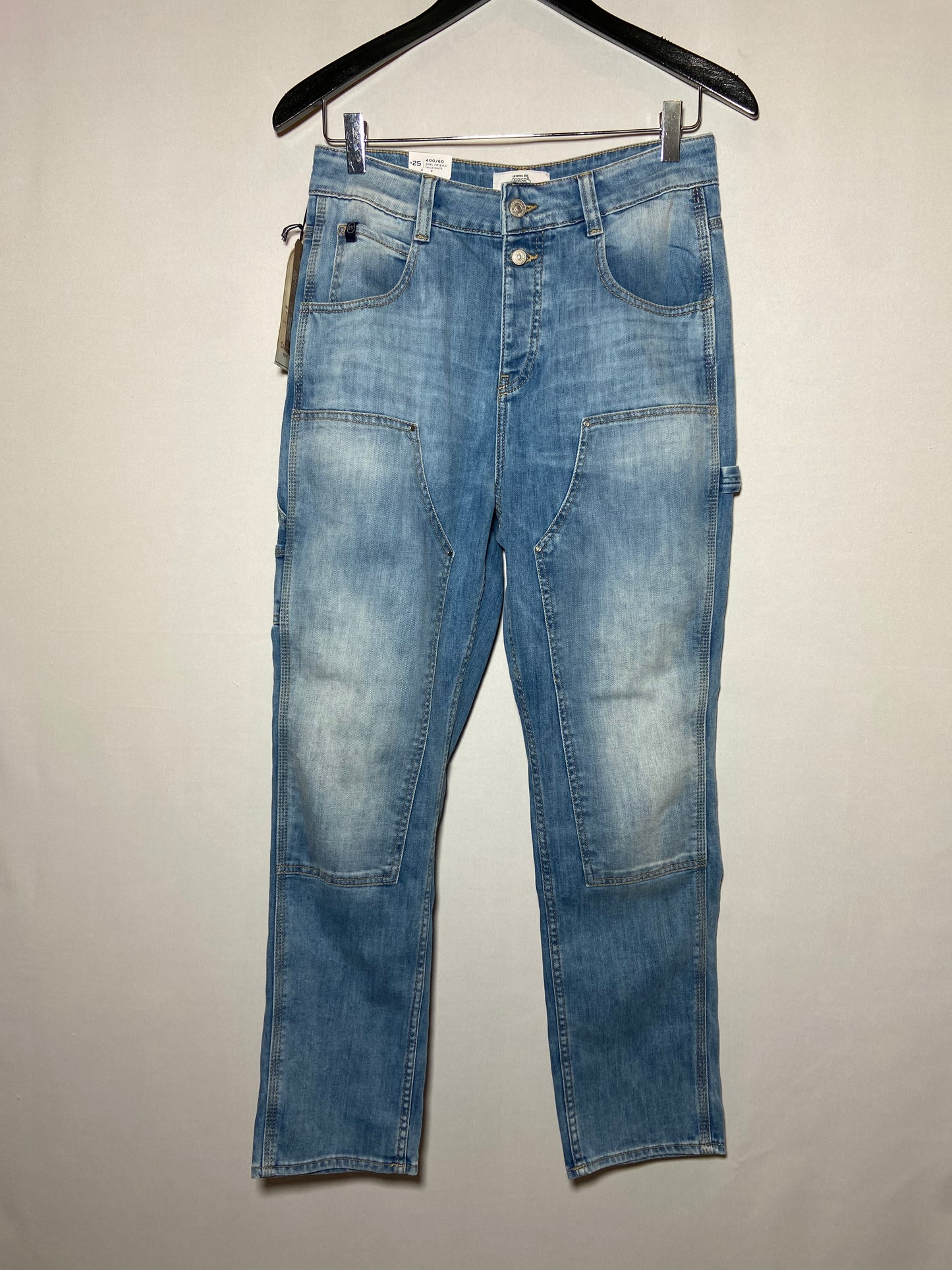 Jeans girlfriend