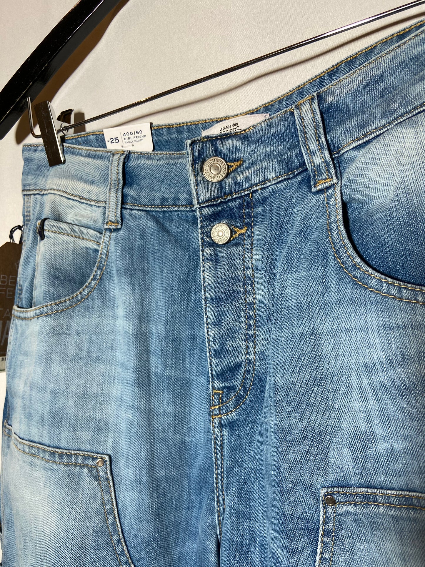 Jeans girlfriend