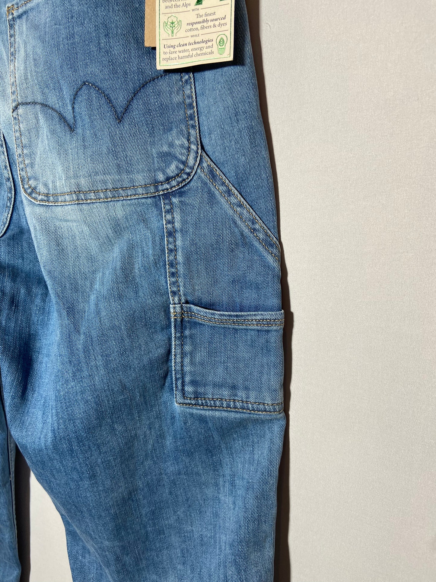 Jeans girlfriend