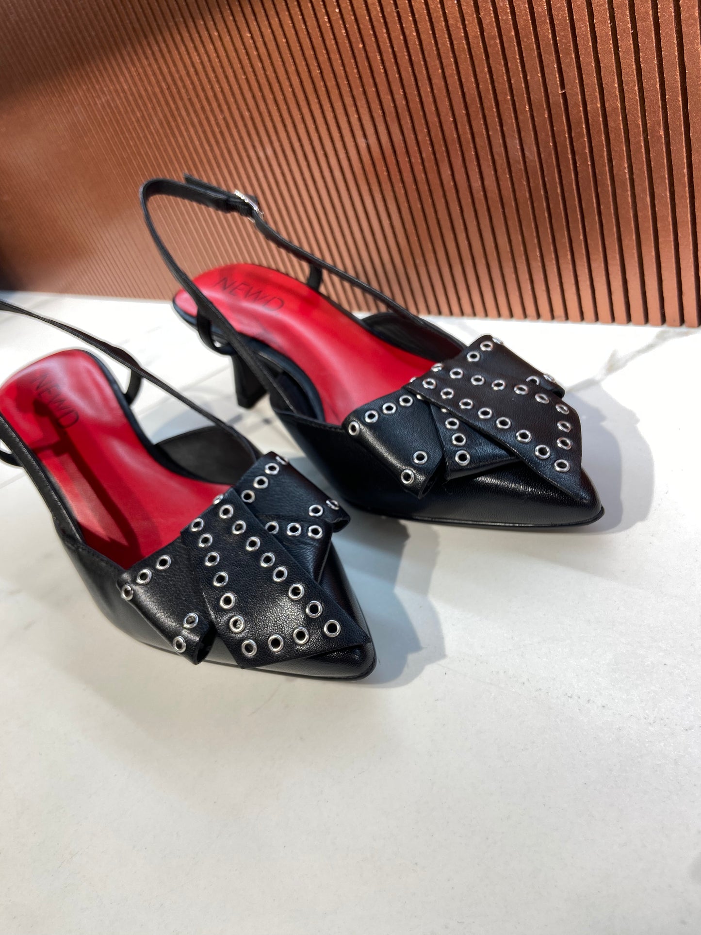 Slingbacks