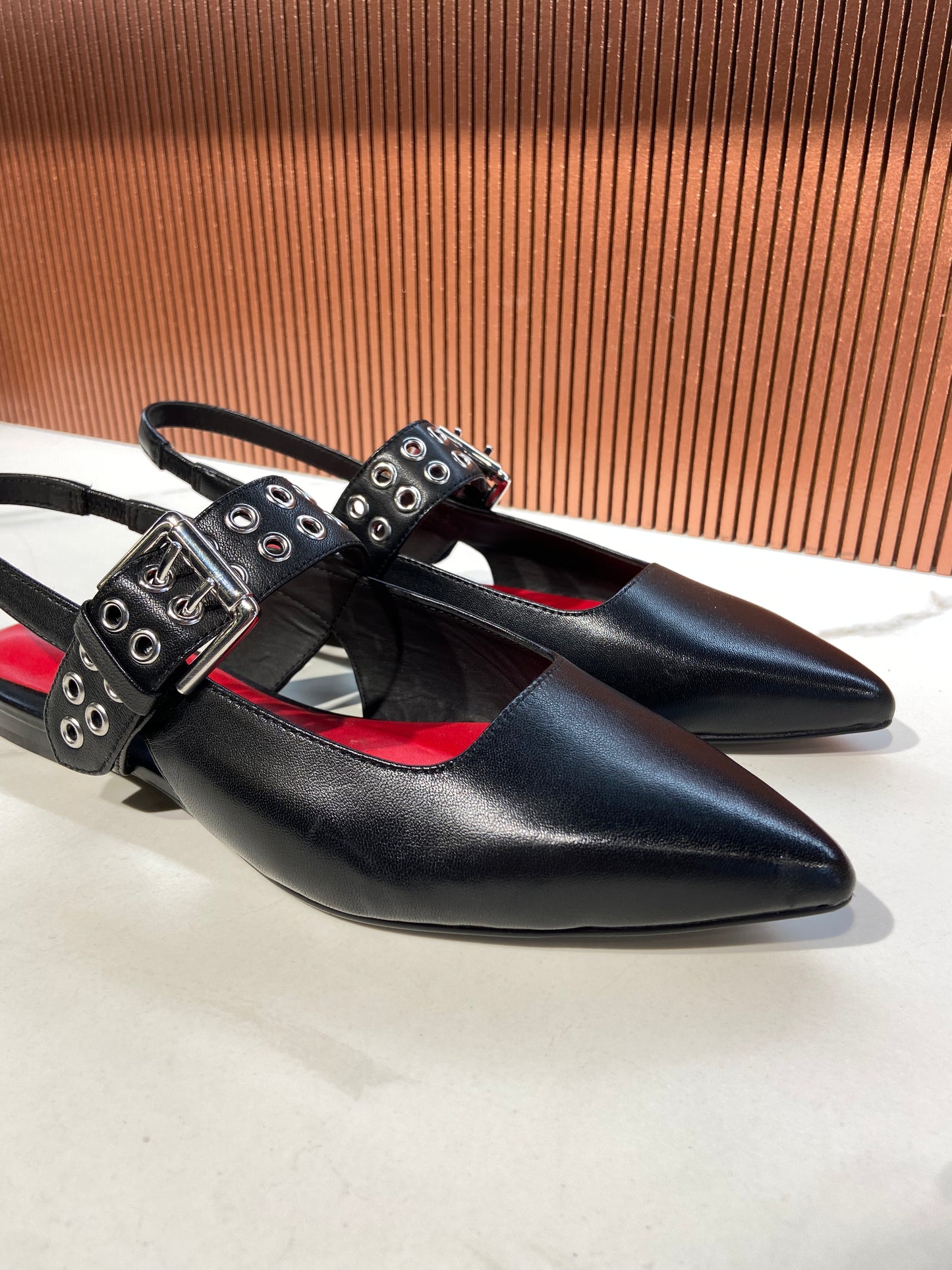 Slingbacks