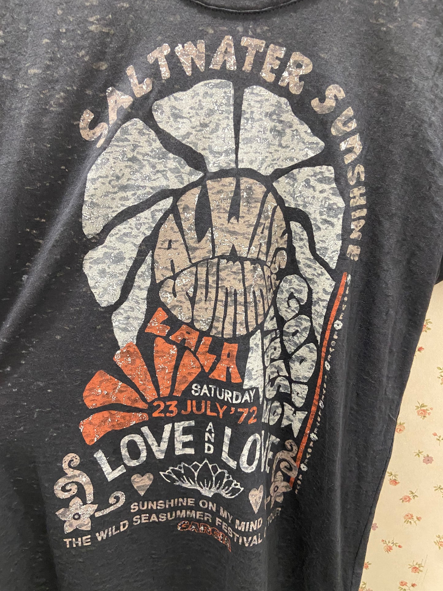 T-shirt